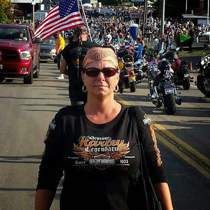 Meet your Posher, Cathy